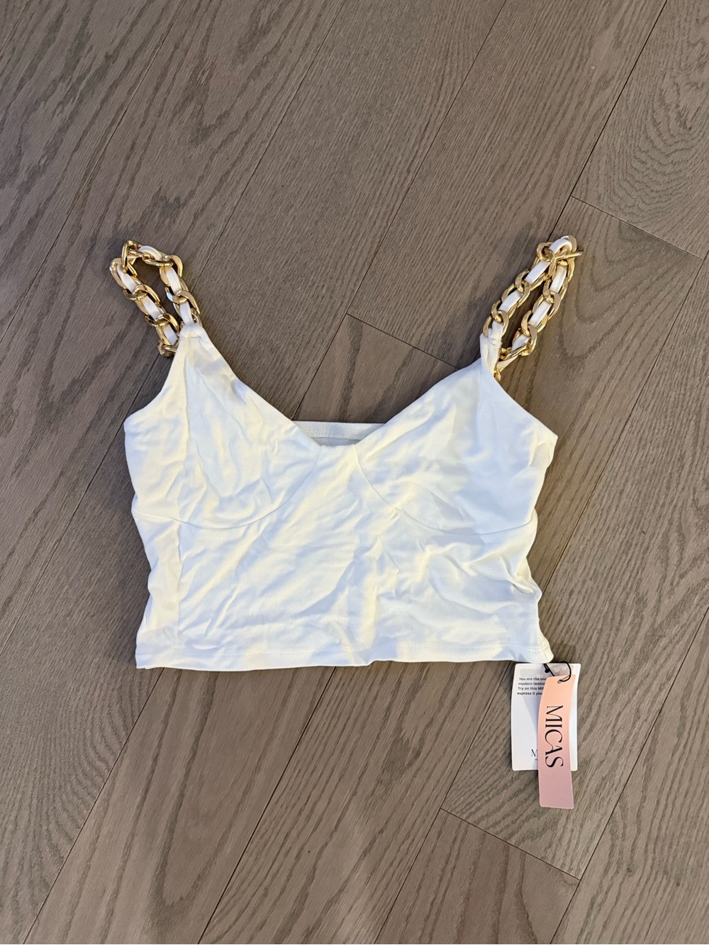 Micas gold chain cropped top